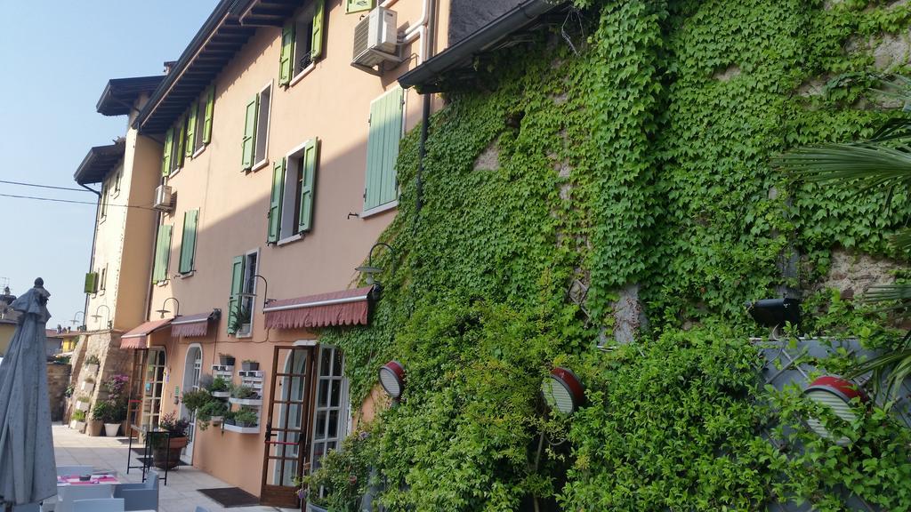 Albergo Al Cacciatore Tortellinando Valeggio sul Mincio Exterior foto